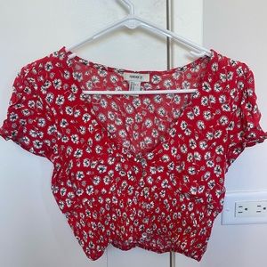 Forever 21 cropped floral shirt